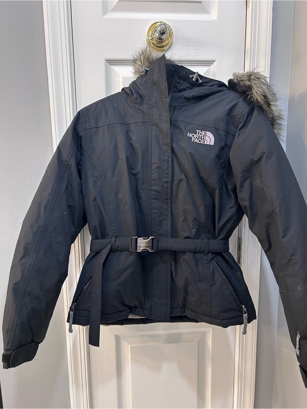 The North Face Black Faux-Fur Hooded Belted Puffer Coat